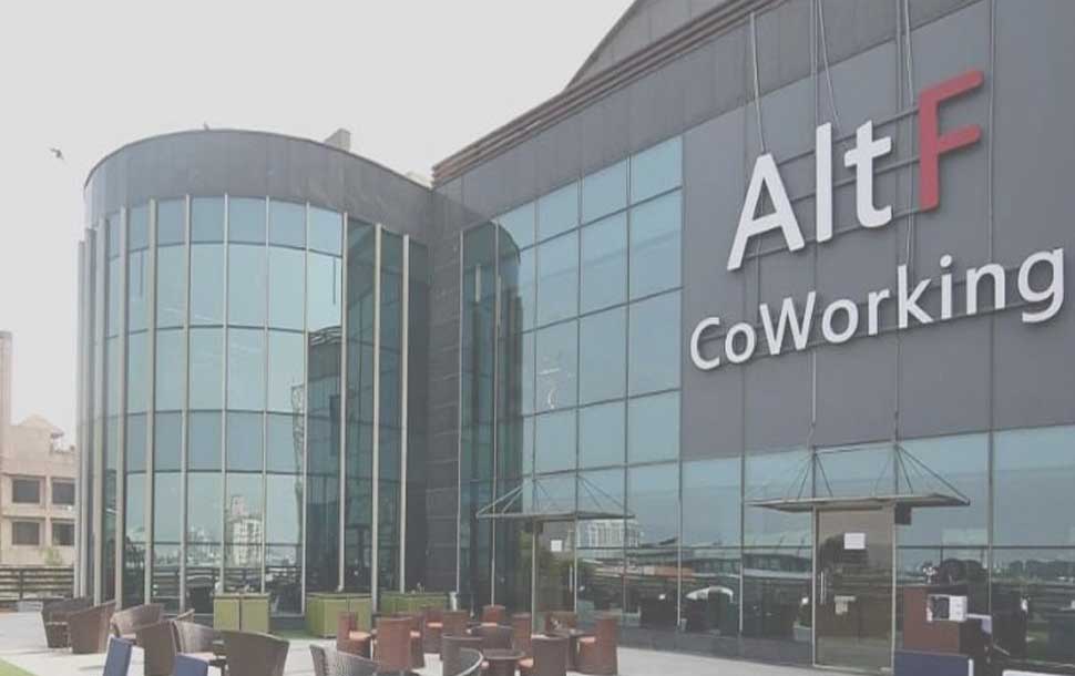 Coworking Space on Golf Course Extension Road