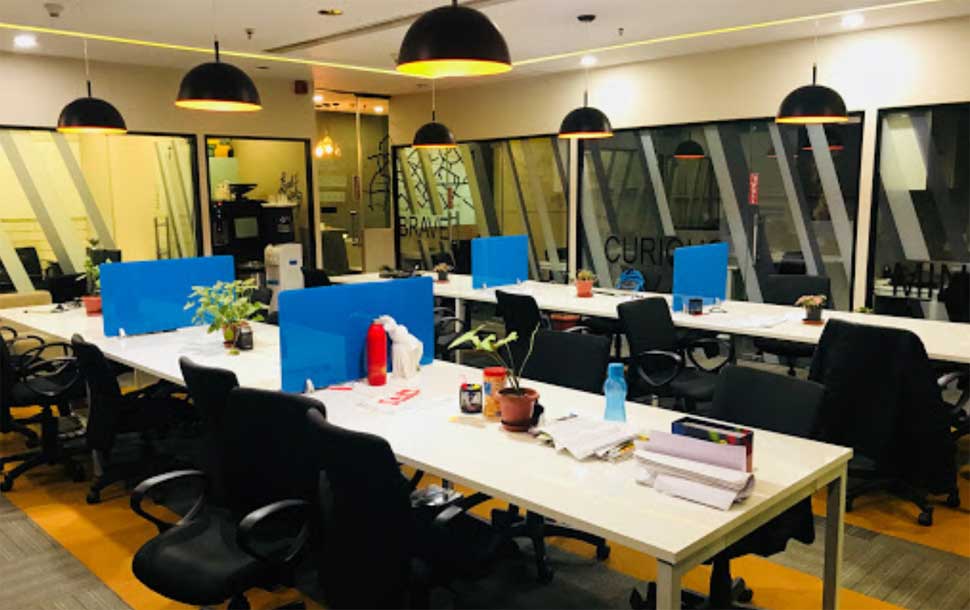 altf plaza mall coworking space